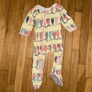 Baby Girl’s Beetaroo long sleeve footie pajama zip mermaid tail